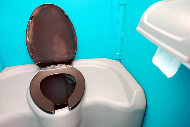 Affordable portable toilet rental in Portageville, MO